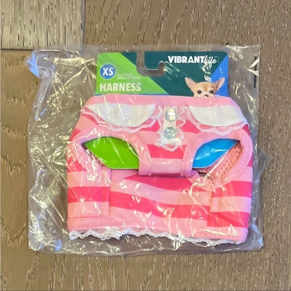 NWT Vibrant Life Harness Pink Striped With Lace Size XSmall free hat included - Picture 11 of 13